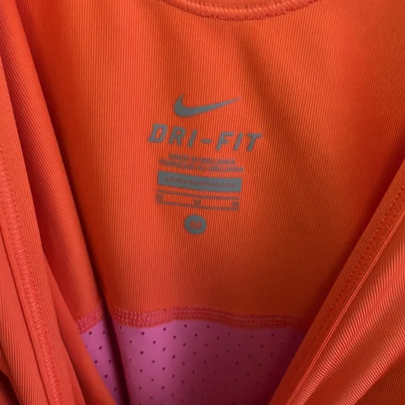 Nike Colour Block Top - Picture 8 of 9
